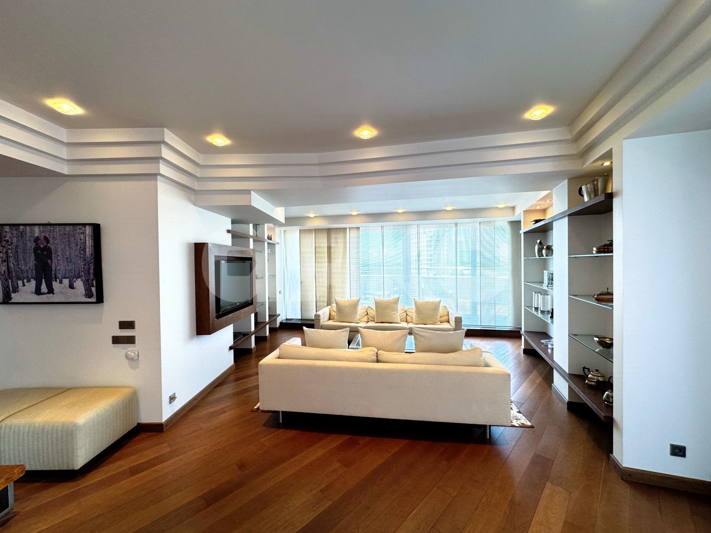 Фото №6: 4-комнатная квартира 580 м² - Сочи, Хостинский, мкр. Светлана, ул. Депутатская, 2