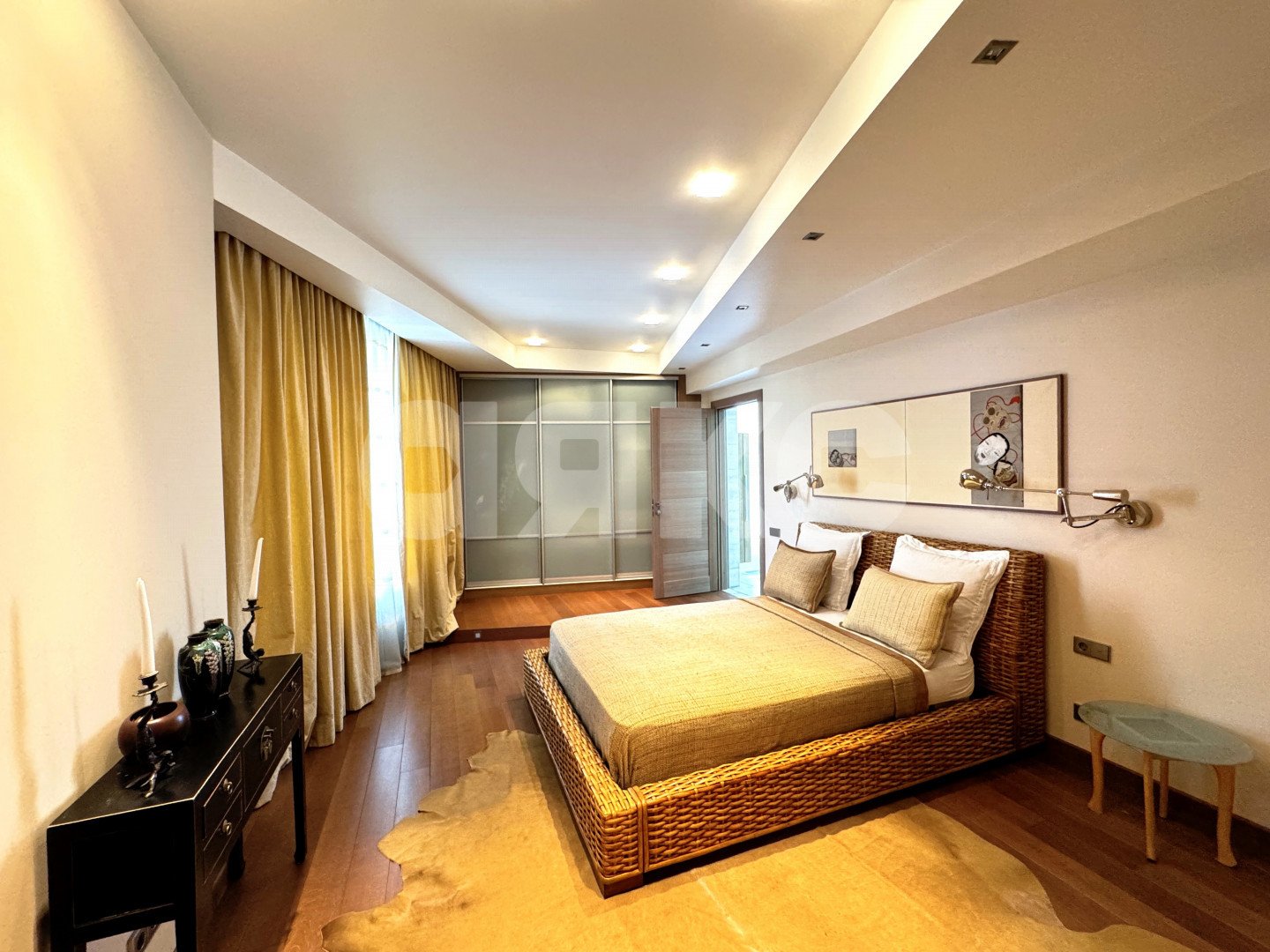 Фото №9: 4-комнатная квартира 580 м² - Сочи, Хостинский, мкр. Светлана, ул. Депутатская, 2