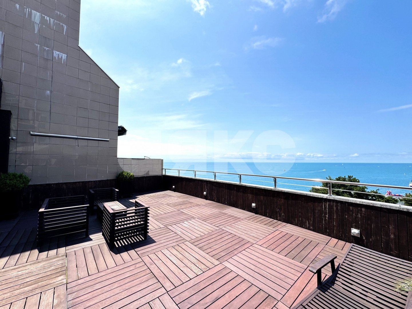 Фото №22: 4-комнатная квартира 580 м² - Сочи, Хостинский, мкр. Светлана, ул. Депутатская, 2