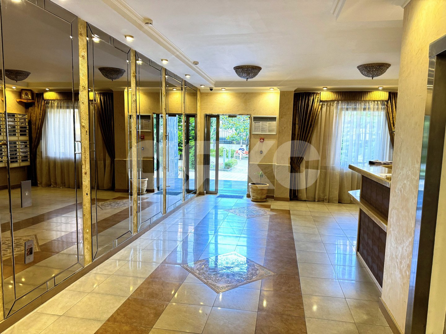 Фото №23: 2-комнатная квартира 107 м² - Сочи, Хостинский, мкр. Светлана, ул. Гагринская, 10