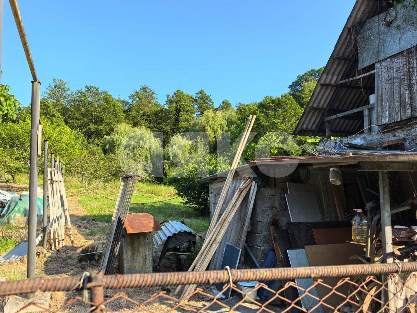 Фото №1: Личное подсобное хозяйство 6 сот. - Верхнеякорная Щель, р. Лазаревский, ул. Арташатская, 2