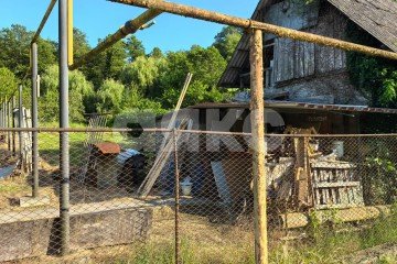 Фото №4: Личное подсобное хозяйство - Верхнеякорная Щель, р. Лазаревский, ул. Арташатская, 2