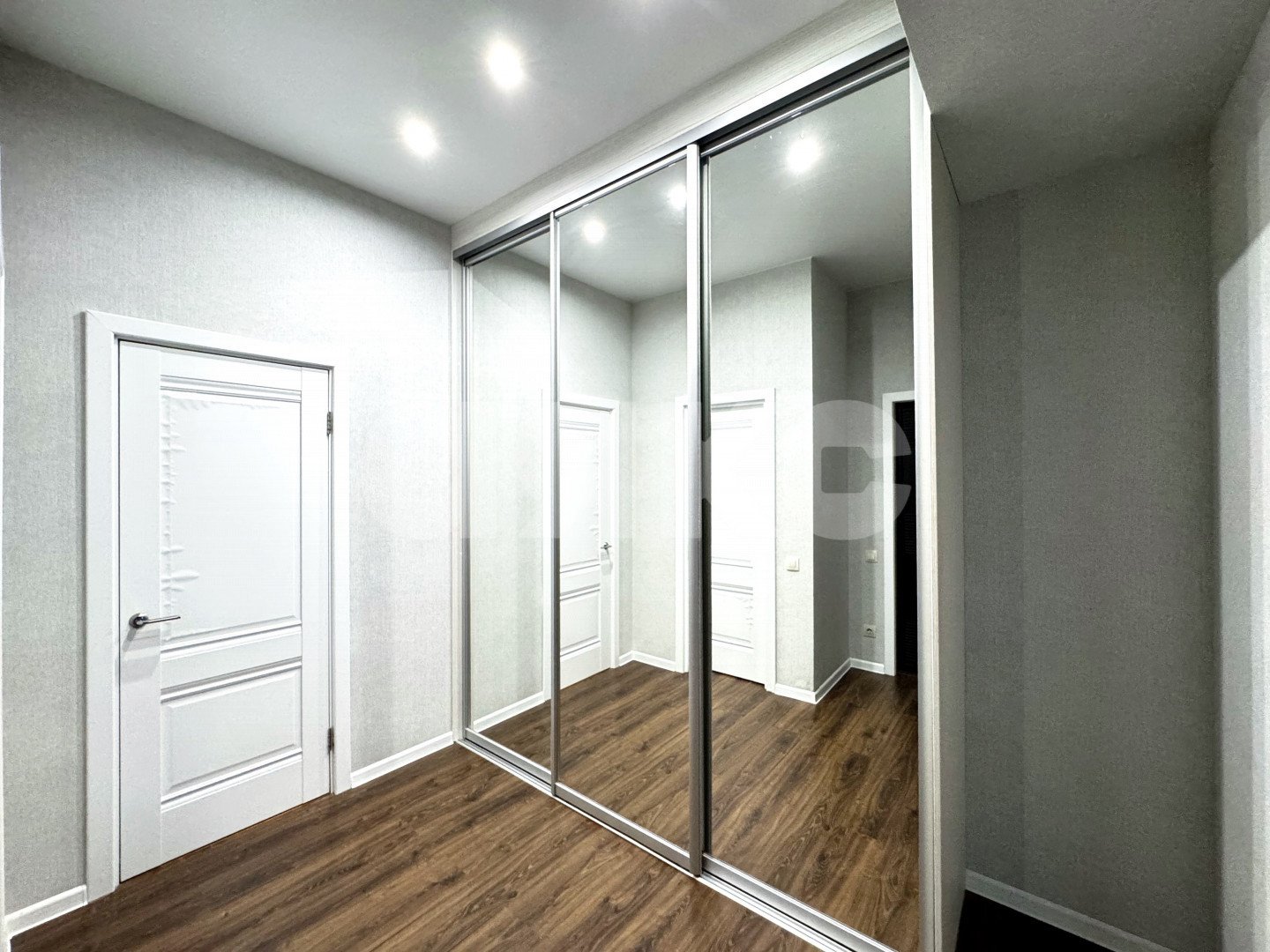 Фото №19: 3-комнатная квартира 115 м² - Сочи, Хостинский, мкр. Светлана, ул. Гагринская, 10