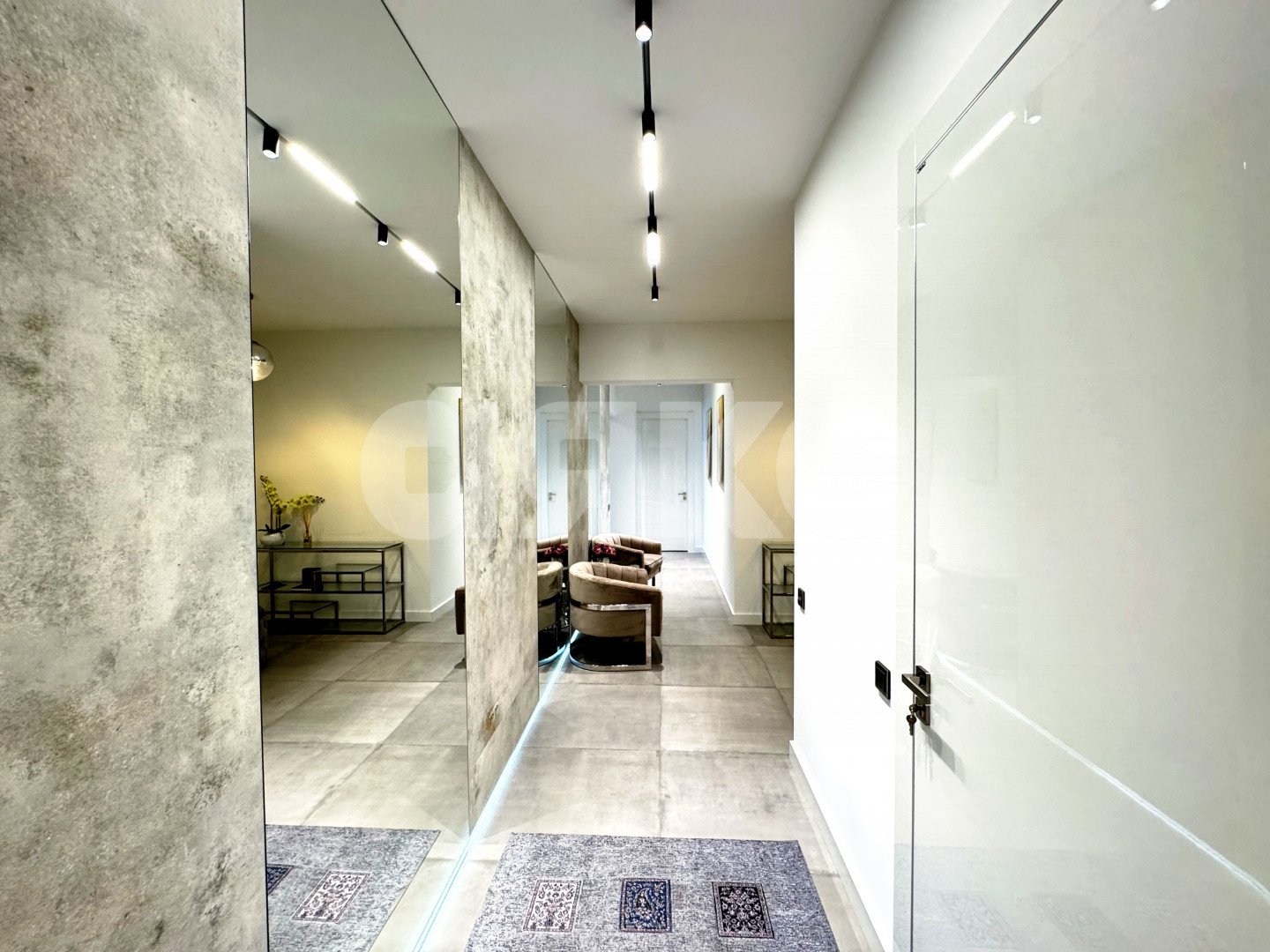 Фото №2: 4-комнатная квартира 152 м² - Сочи, Хостинский, мкр. Светлана, ул. Гагринская, 10