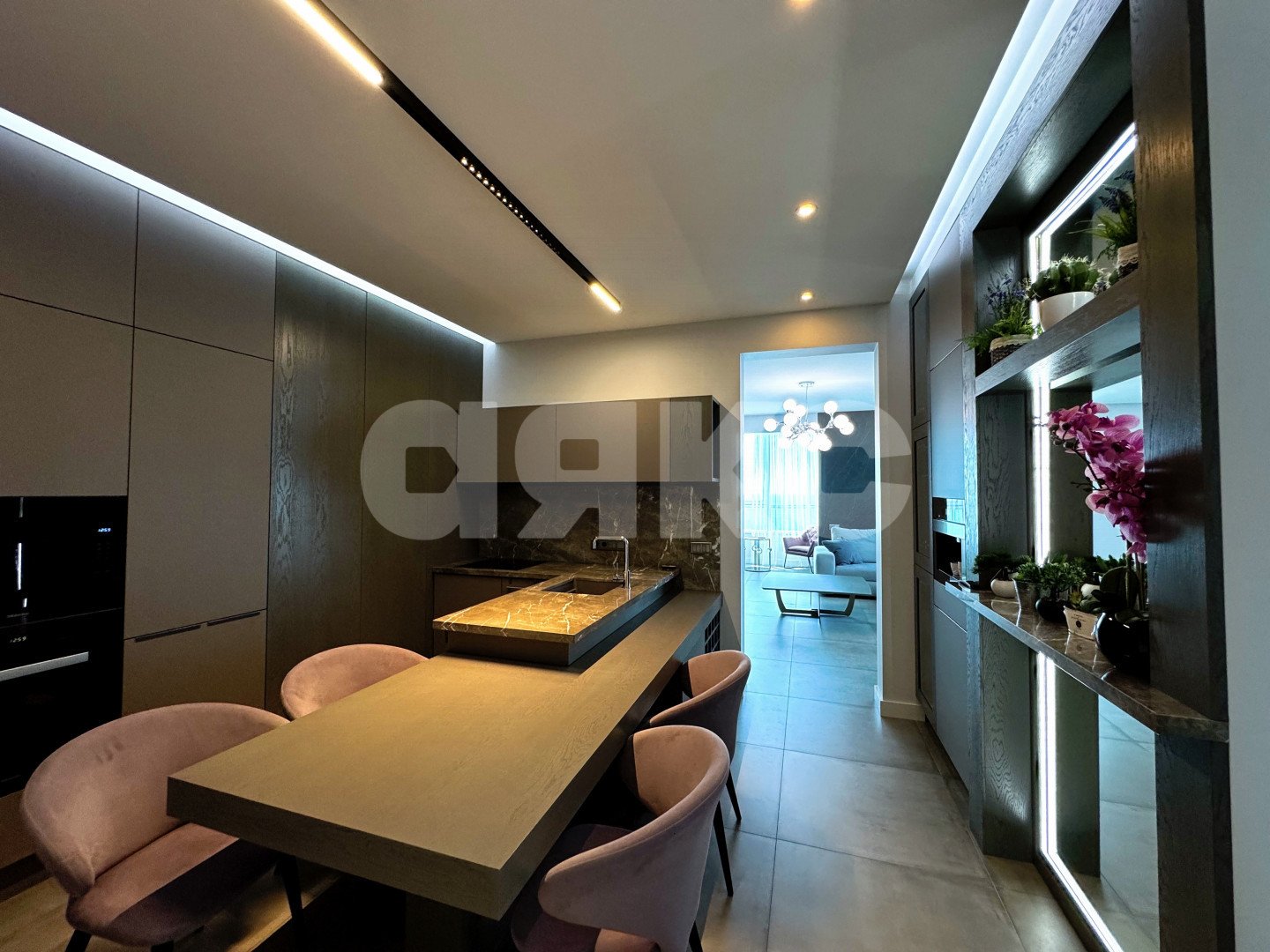 Фото №16: 4-комнатная квартира 152 м² - Сочи, Хостинский, мкр. Светлана, ул. Гагринская, 10