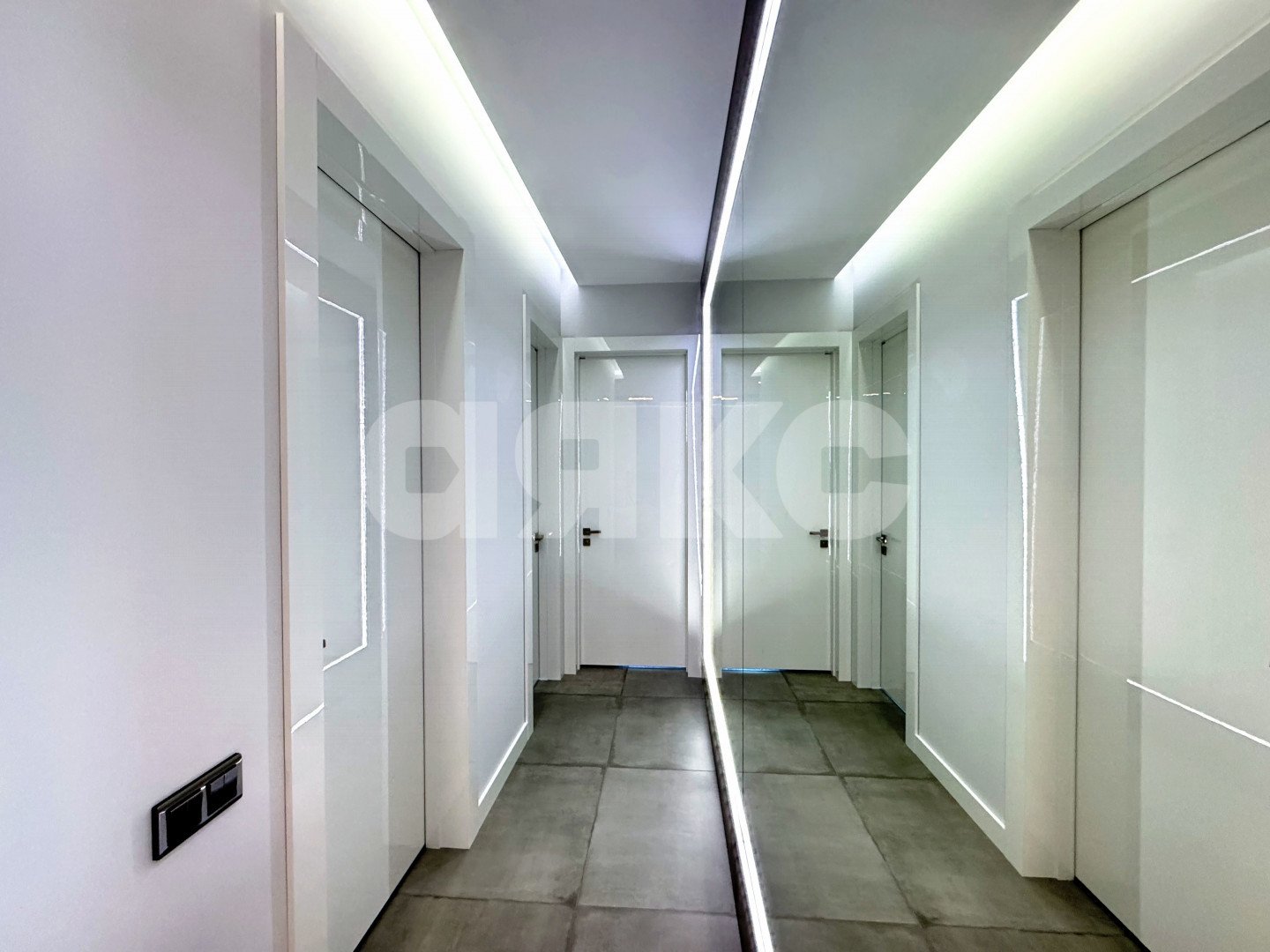 Фото №21: 4-комнатная квартира 152 м² - Сочи, Хостинский, мкр. Светлана, ул. Гагринская, 10