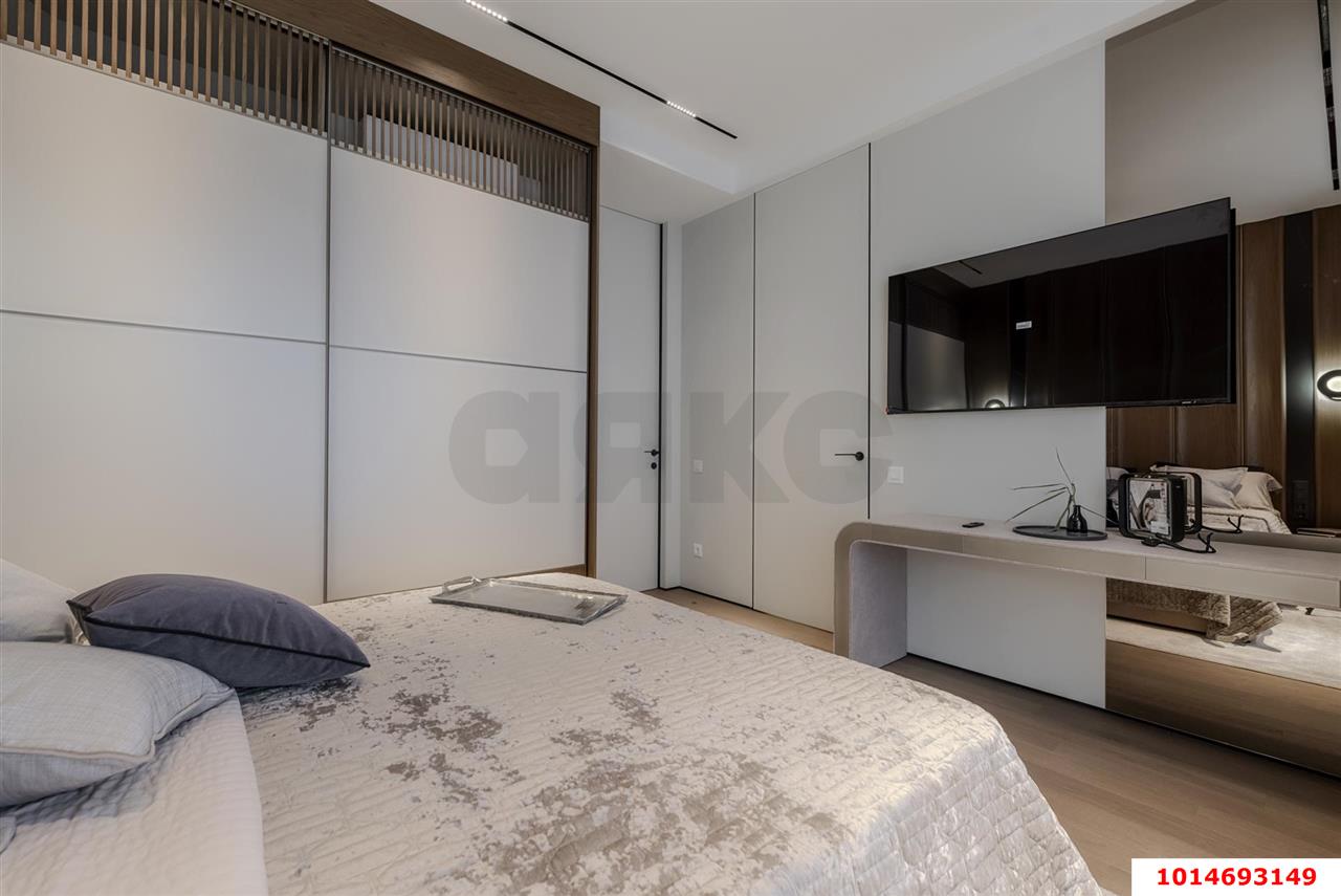 Фото №13: 4-комнатная квартира 175 м² - Сочи, Светлана, р. Хостинский, пр-кт Пушкина, 5А