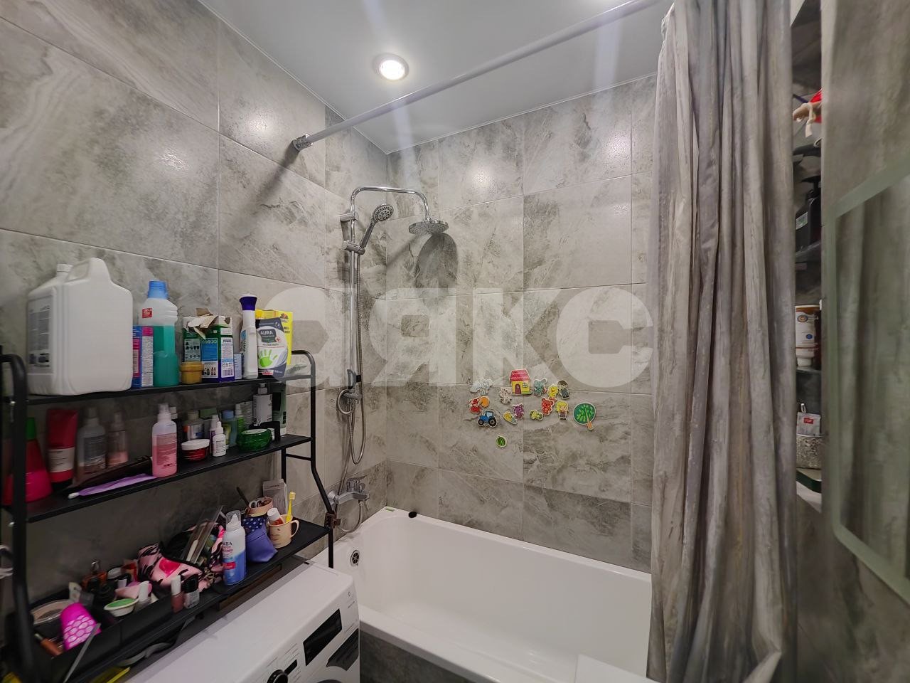 Фото №10: 1-комнатная квартира 27 м² - Сочи, Хостинский, мкр. жилой комплекс Мадрид 5, ул. Амбровая, 10