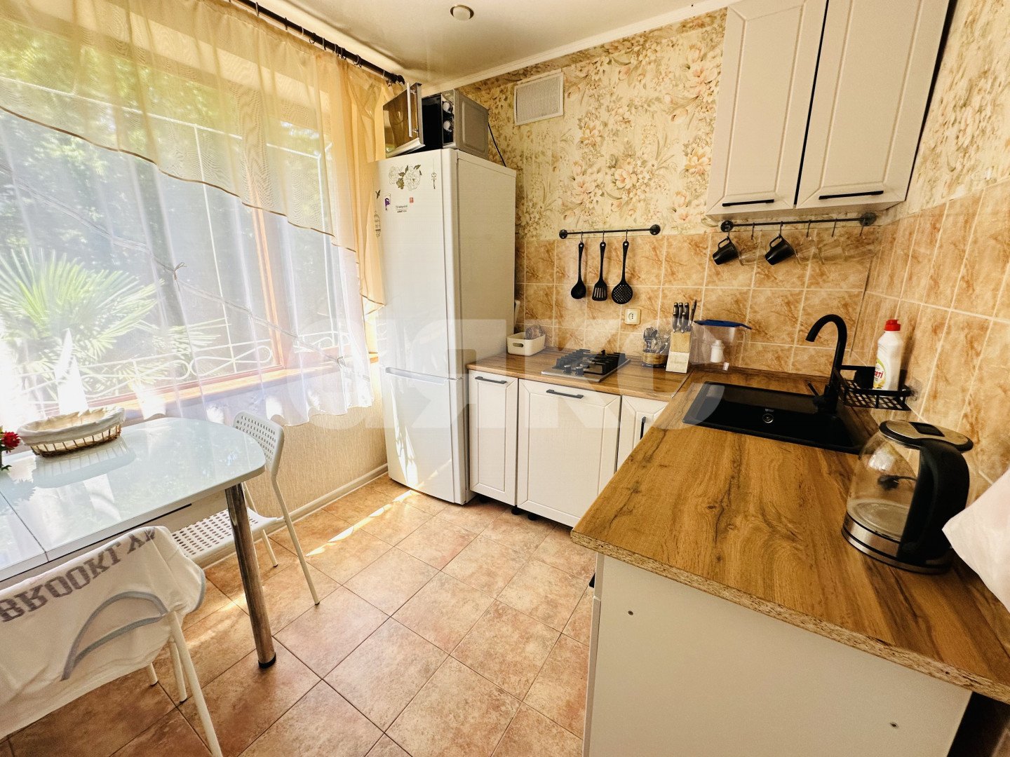 Фото №4: 2-комнатная квартира 54 м² - Сочи, Центральный, Гагарина, мкр. Новый Сочи, ул. Цюрупы, 8