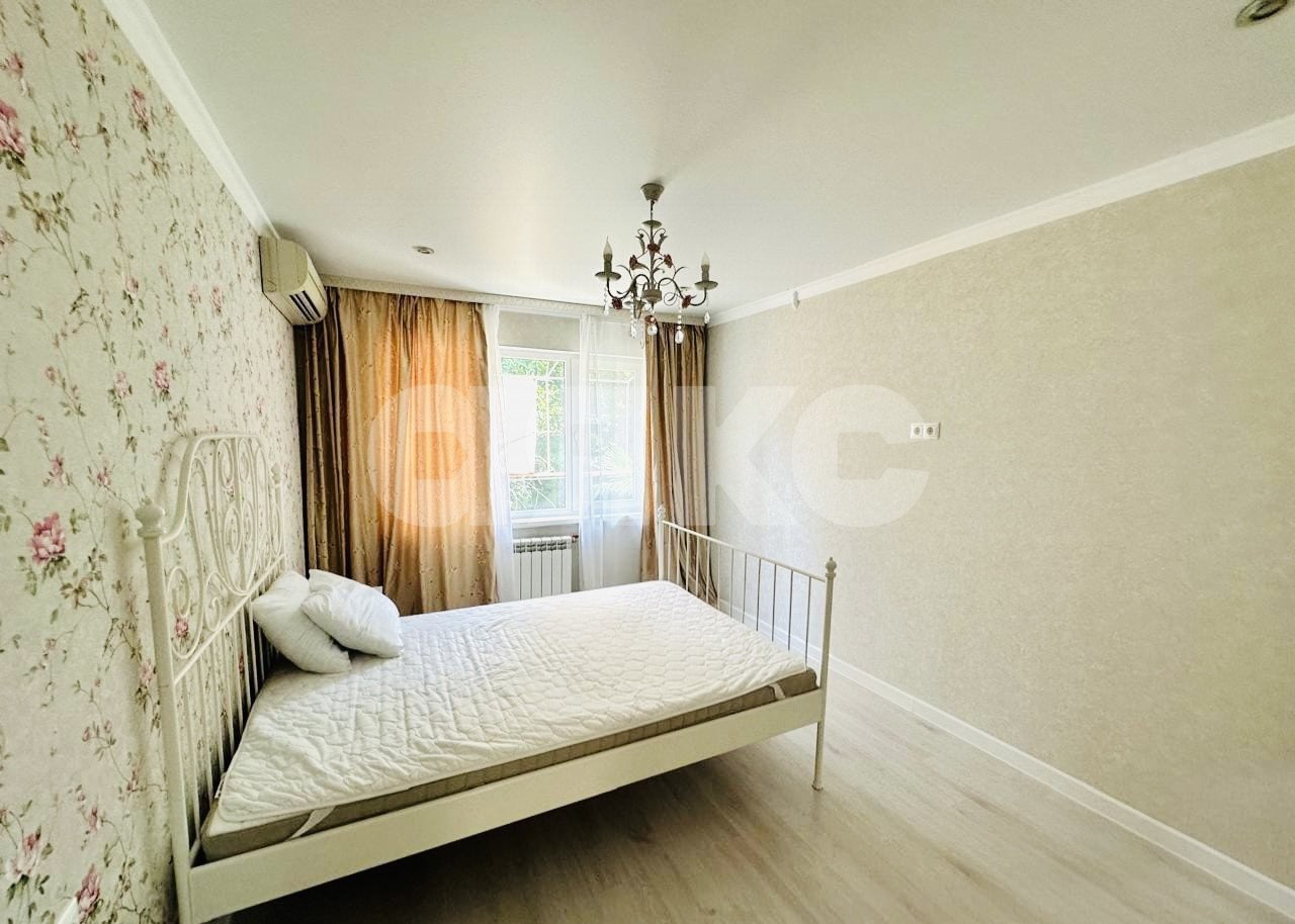 Фото №10: 2-комнатная квартира 54 м² - Сочи, Центральный, Гагарина, мкр. Новый Сочи, ул. Цюрупы, 8