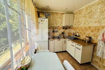 Фото №3: 2-комнатная квартира 54 м² - Сочи, мкр. Новый Сочи, ул. Цюрупы, 8