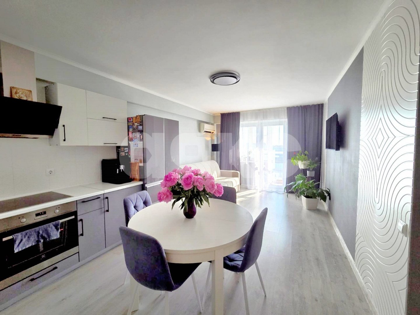 Фото №1: 2-комнатная квартира 57 м² - Сочи, жилой комплекс Урожайный, мкр. Весёлое, ул. Урожайная, 71/1