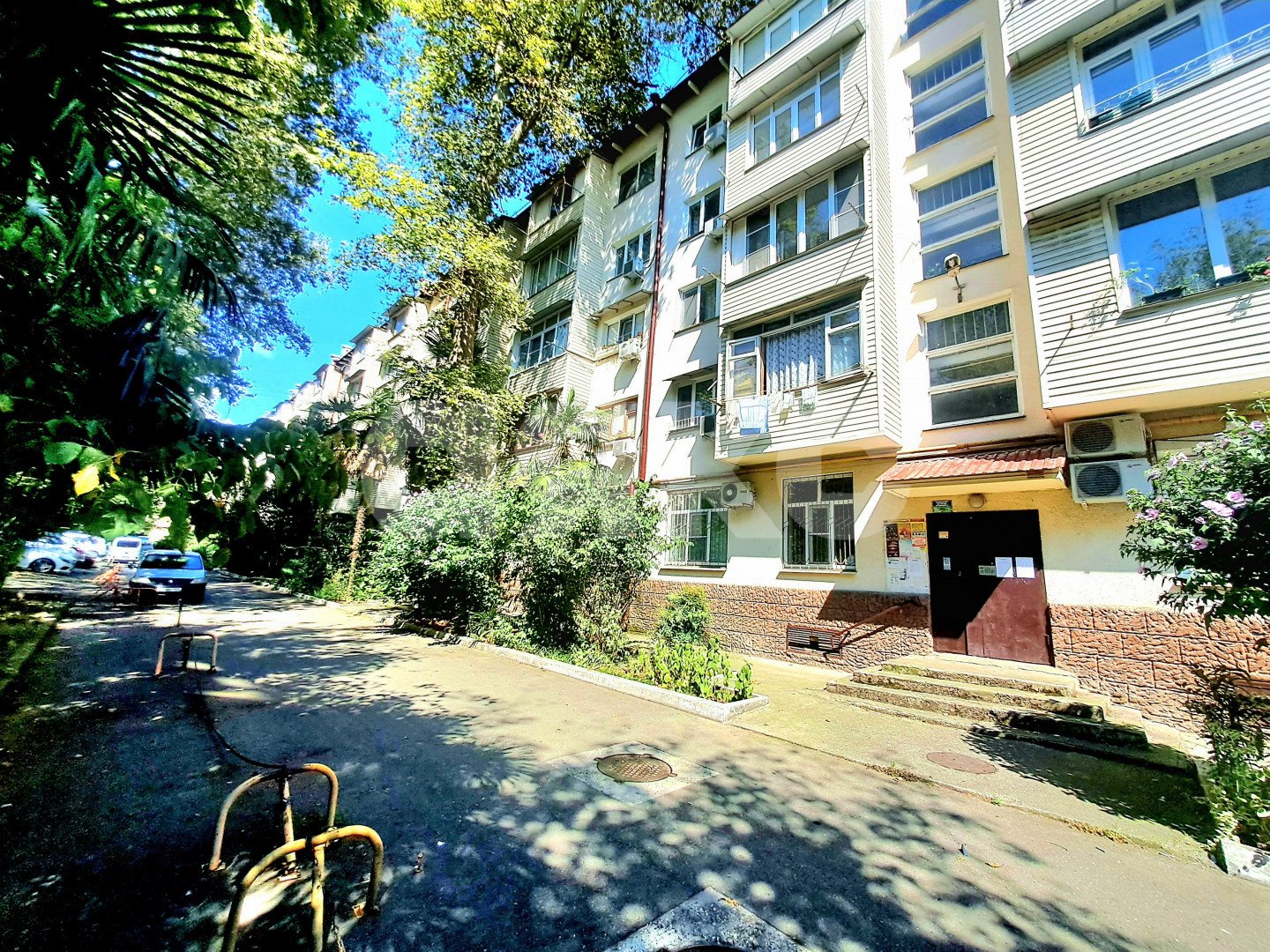 Фото №10: 2-комнатная квартира 42 м² - Сочи, р. Центральный, ул. Островского, 71