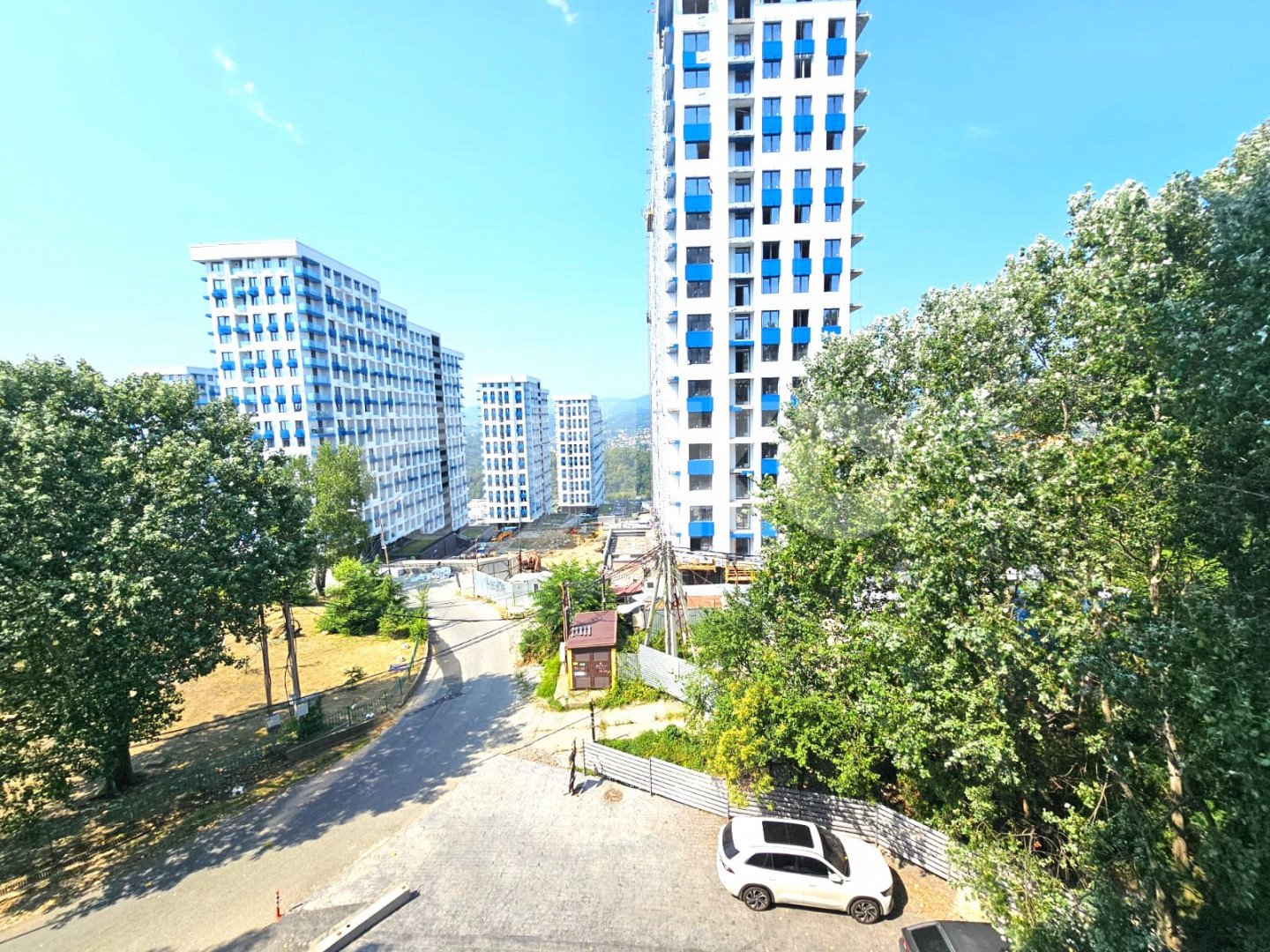 Фото №10: Студия 40 м² - Сочи, Хостинский, мкр. Бытха, ул. Ясногорская, 16А