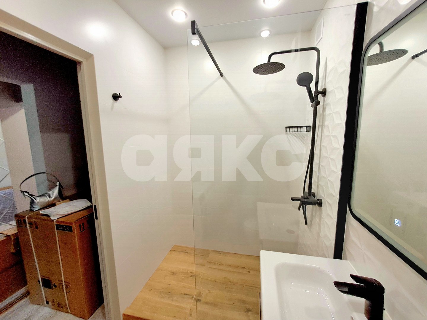 Фото №8: 3-комнатная квартира 80 м² - Сочи, Центральный, мкр. Гагарина, ул. Гагарина, 1