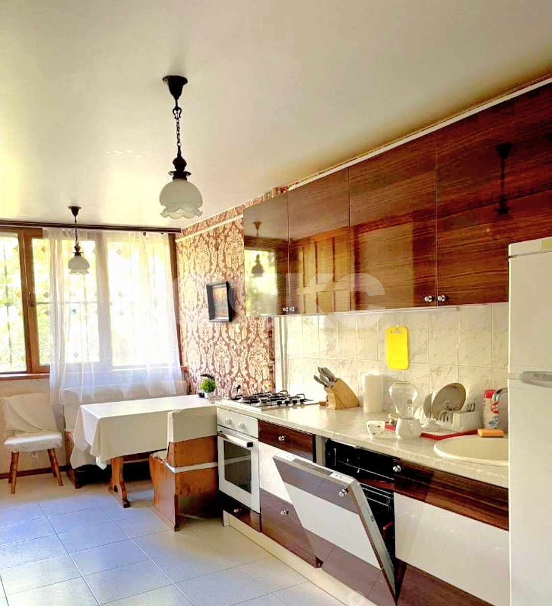 Фото №2: 2-комнатная квартира 46 м² - Сочи, р. Центральный, ул. Островского, 1