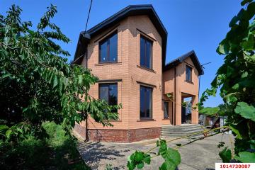 Фото №1: Дом 217 м² - Старокорсунская, мкр. Карасунский внутригородской округ, ул. Корсунская, 185/1