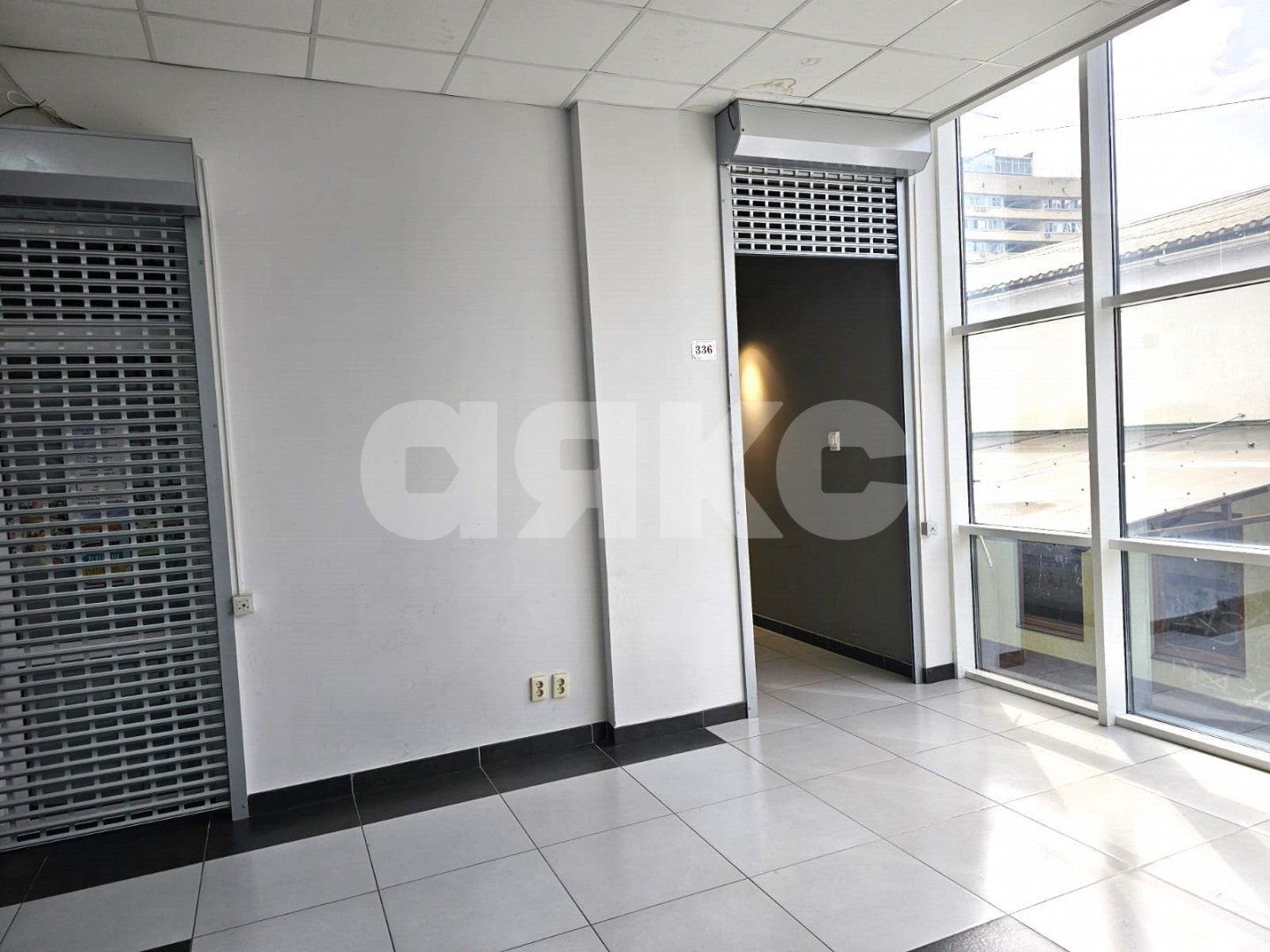 Фото №10: Коммерция 10 м² - Сочи, р. Центральный, ул. Навагинская, 9