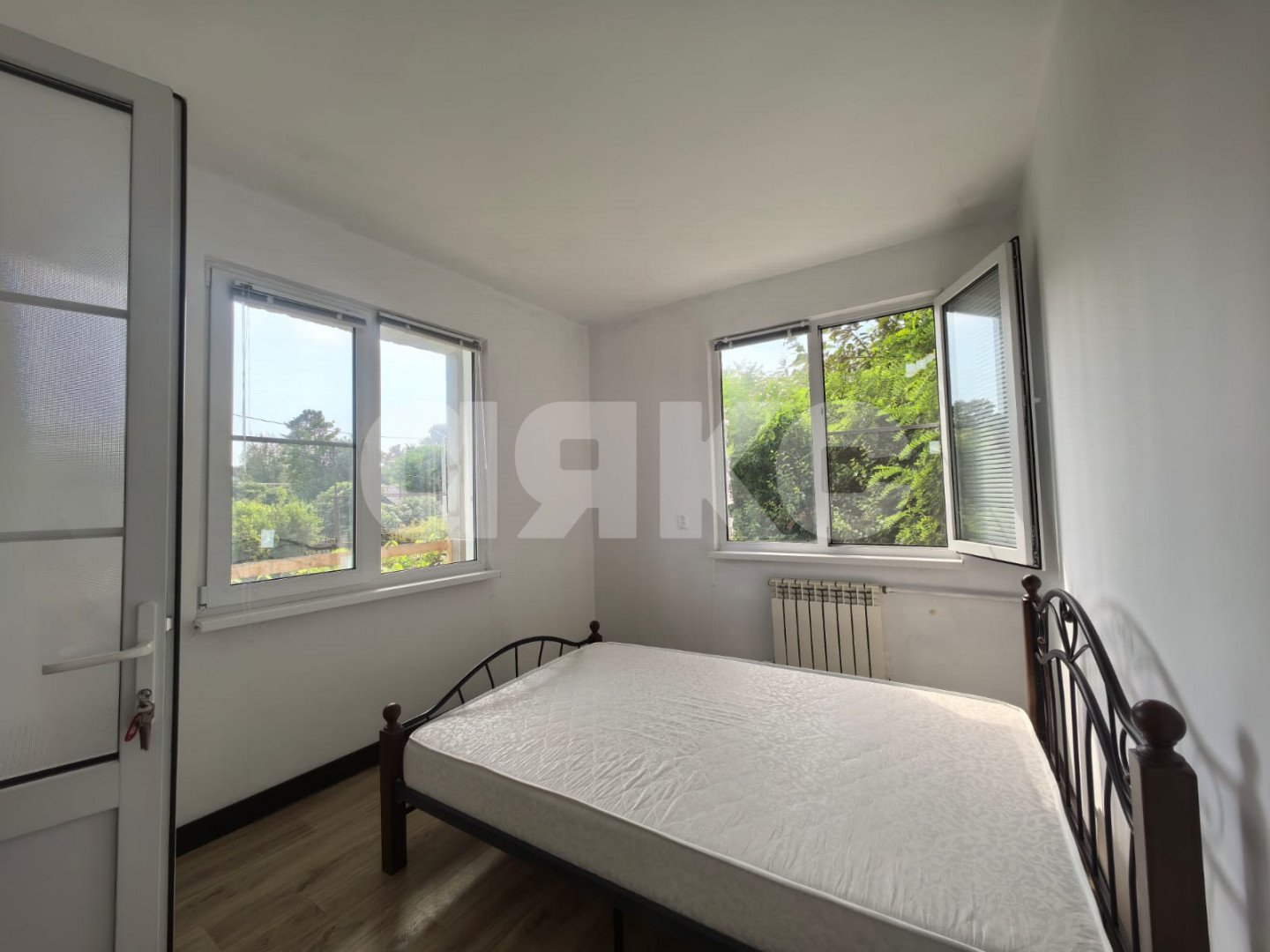 Фото №6: Дом 290 м² + 12.5 сот. - Верхнеякорная Щель, р. Лазаревский, ул. Арташатская, 32