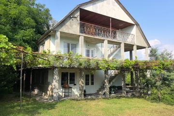 Фото №1: Дом 290 м² - Верхнеякорная Щель, р. Лазаревский, ул. Арташатская, 32