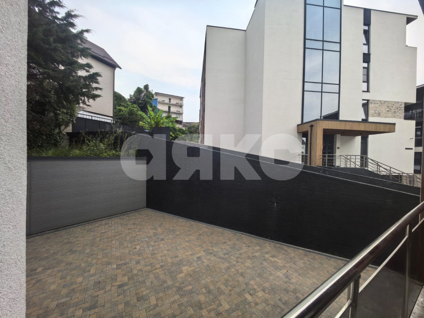 Фото №4: Готовый бизнес 26 м² - Сочи, Лазаревский, Вардане, мкр. жилой комплекс Морской Квартал, ул. Львовская, 76/4