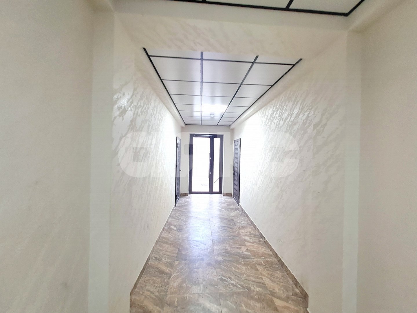 Фото №9: 2-комнатная квартира 50 м² - Сочи, Адлерский, мкр. Верхнеимеретинская Бухта, ул. Миндальная, 21Г