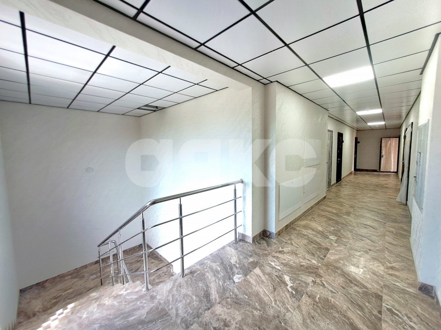 Фото №11: 2-комнатная квартира 50 м² - Сочи, Адлерский, мкр. Верхнеимеретинская Бухта, ул. Миндальная, 21Г