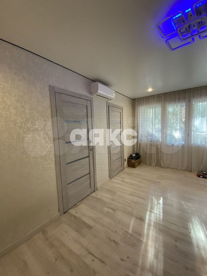 Фото №11: 1-комнатная квартира 36 м² - Сочи, Гагарина, Новый Сочи, Центральный, мкр. Заречный, ул. Цюрупы, 34