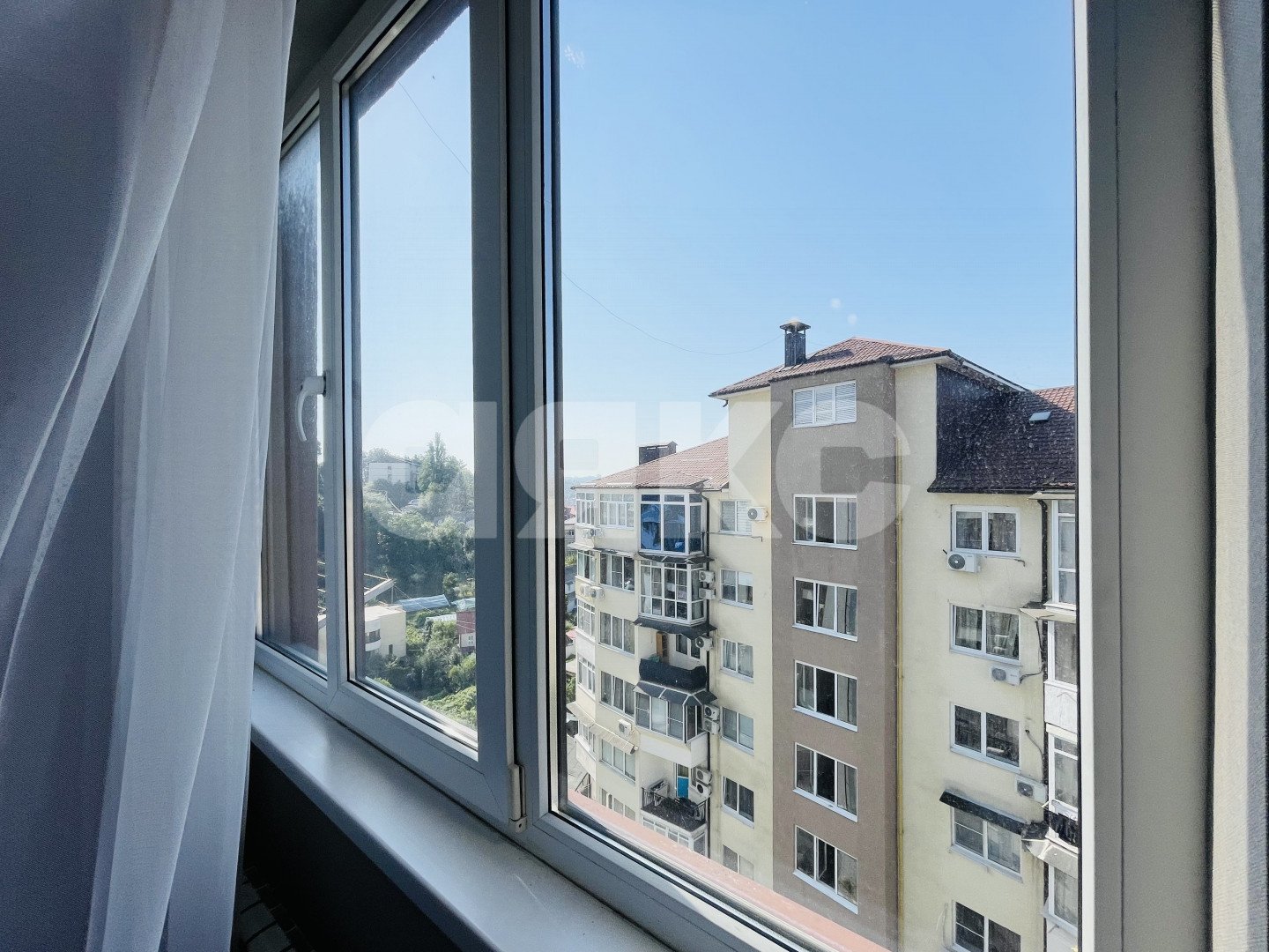 Фото №6: 2-комнатная квартира 47 м² - Сочи, Центральный, мкр. Донская, ул. Чехова, 8