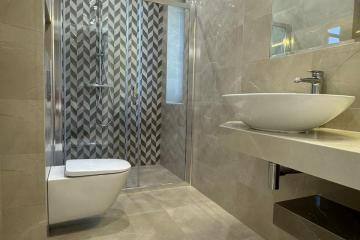 Фото №2: Дом 291 м² - Весёлое, р. Адлерский, ул. Ереванская, 31А