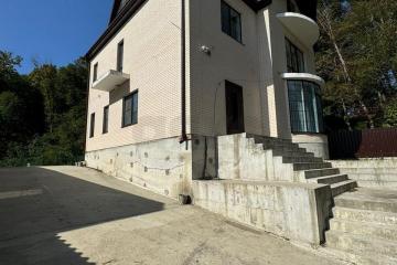 Фото №3: Дом 291 м² - Весёлое, р. Адлерский, ул. Ереванская, 31А