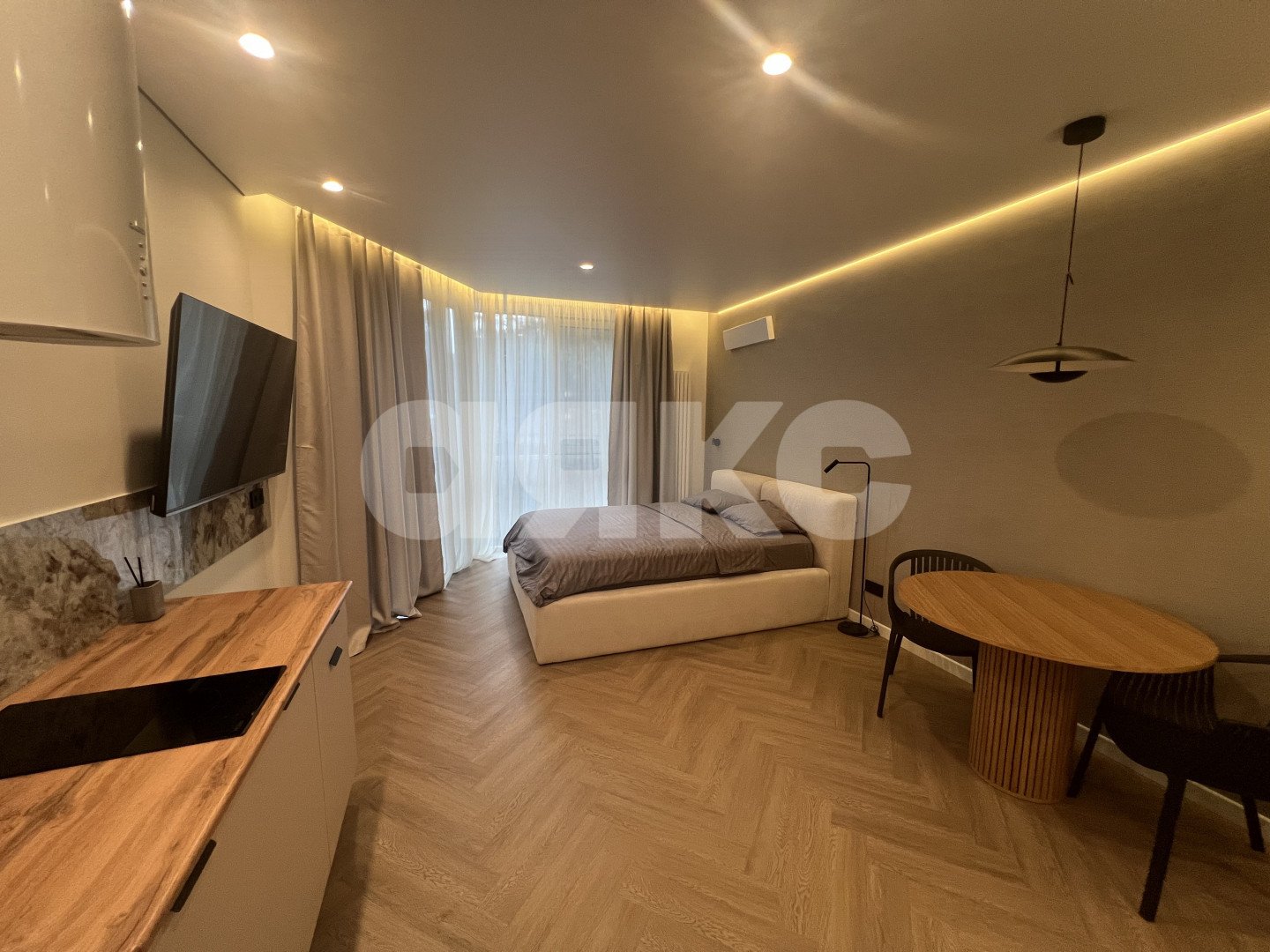 Фото №2: Студия 30 м² - Сочи, р. Центральный, аллея улица  Челтенхема, 18