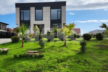 Фото №3: Дом 427 м² - Сириус, мкр. Весёлое, ул. Листопадная, 19