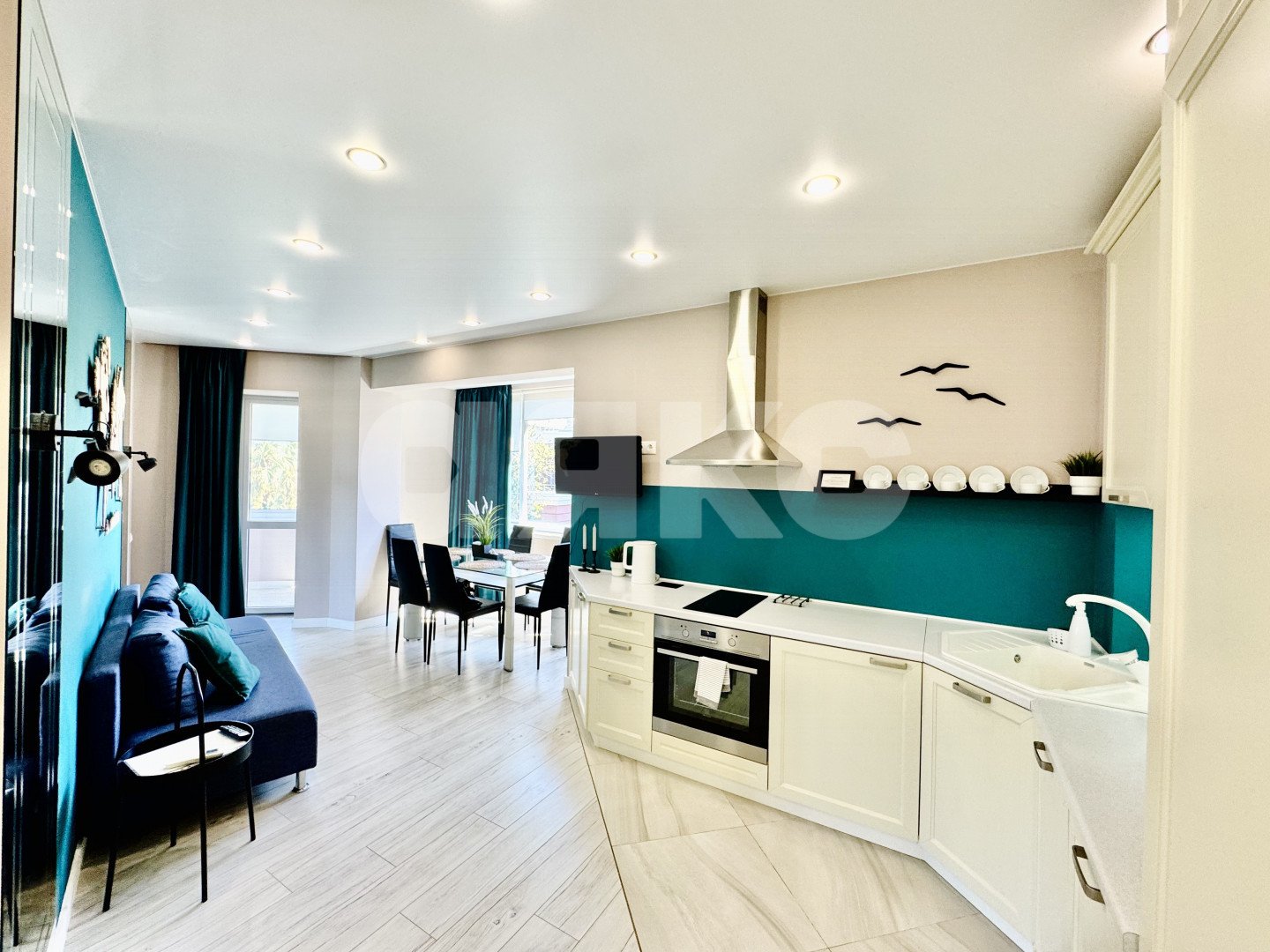 Фото №1: Апартаменты 53 м² - Сочи, р. Центральный, ул. Несебрская, 14