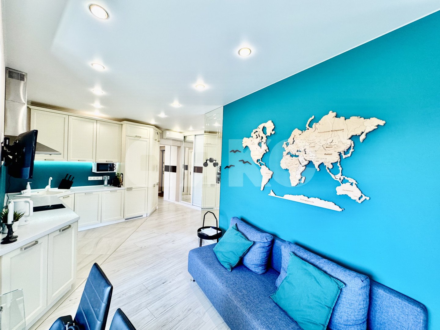 Фото №3: Апартаменты 53 м² - Сочи, р. Центральный, ул. Несебрская, 14