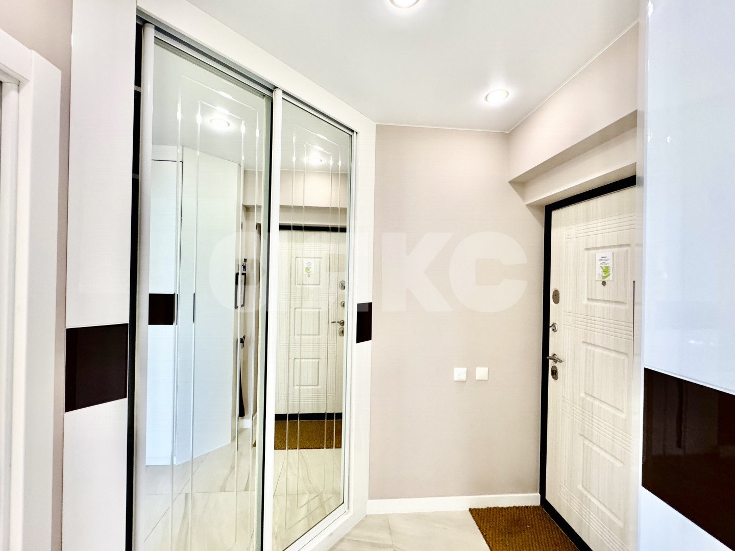 Фото №6: Апартаменты 53 м² - Сочи, р. Центральный, ул. Несебрская, 14