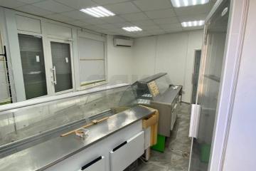 Фото №2: Коммерция 30 м² - Краснодар, мкр. Центральный, ул. имени Максима Горького, 219