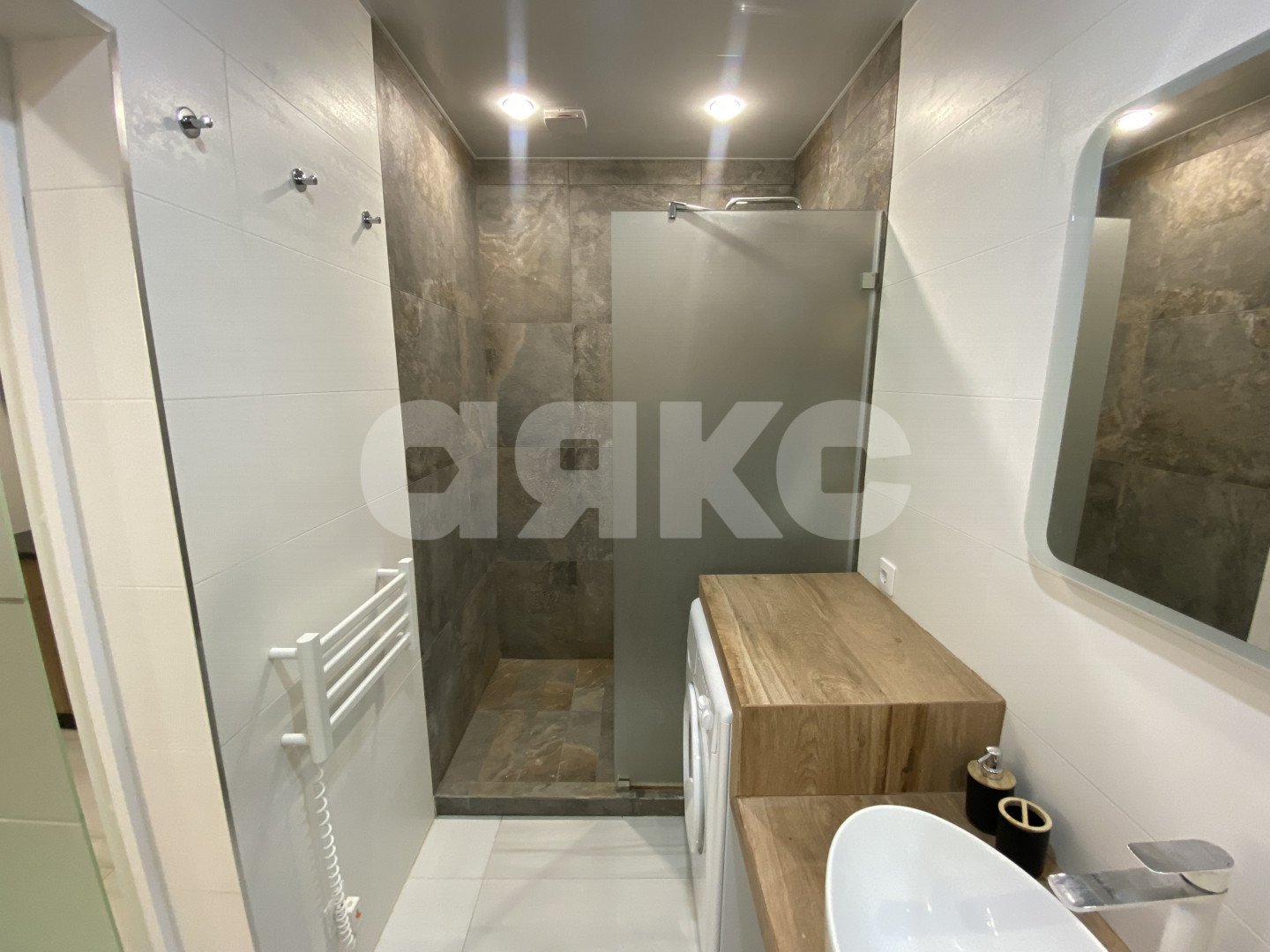 Фото №11: Студия 34 м² - Сочи, р. Центральный, ул. Роз, 73А