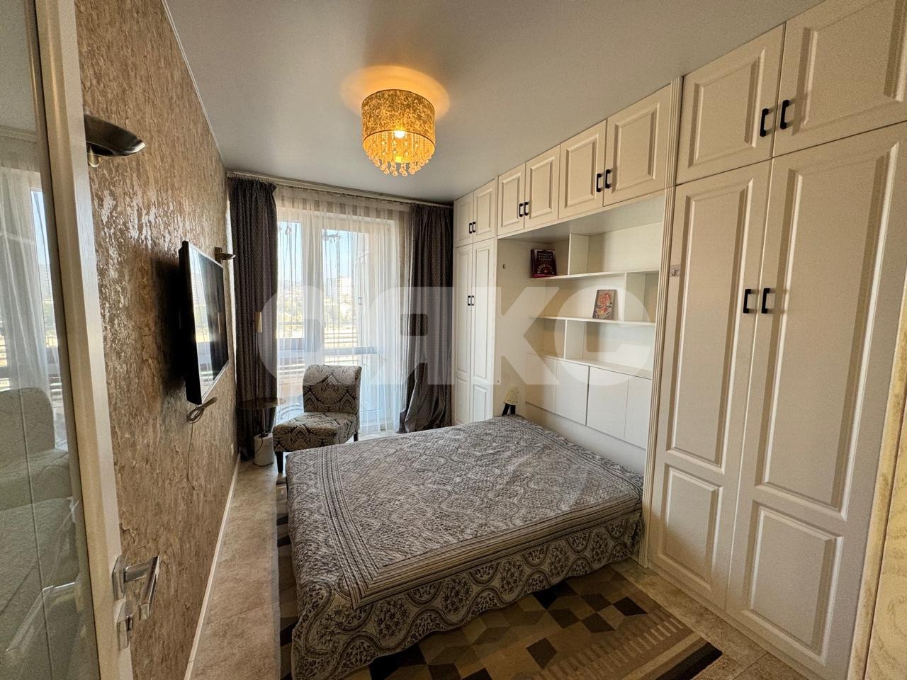 Фото №17: 2-комнатная квартира 83 м² - Сочи, Адлерский, Адлер, мкр. Голубые Дали, ул. Кирпичная, 2к2