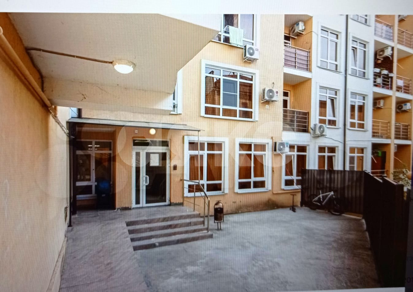 Фото №16: Студия 27 м² - Сочи, Адлерский, Голубые Дали, ж/р Адлер, ул. Изумрудная, 38