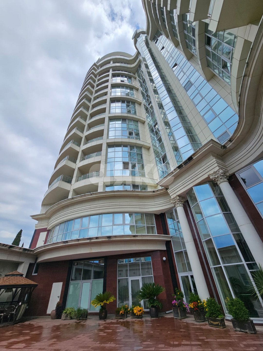 Фото №1: 2-комнатная квартира 86 м² - Сочи, р. Центральный, ул. Нагорная, 11