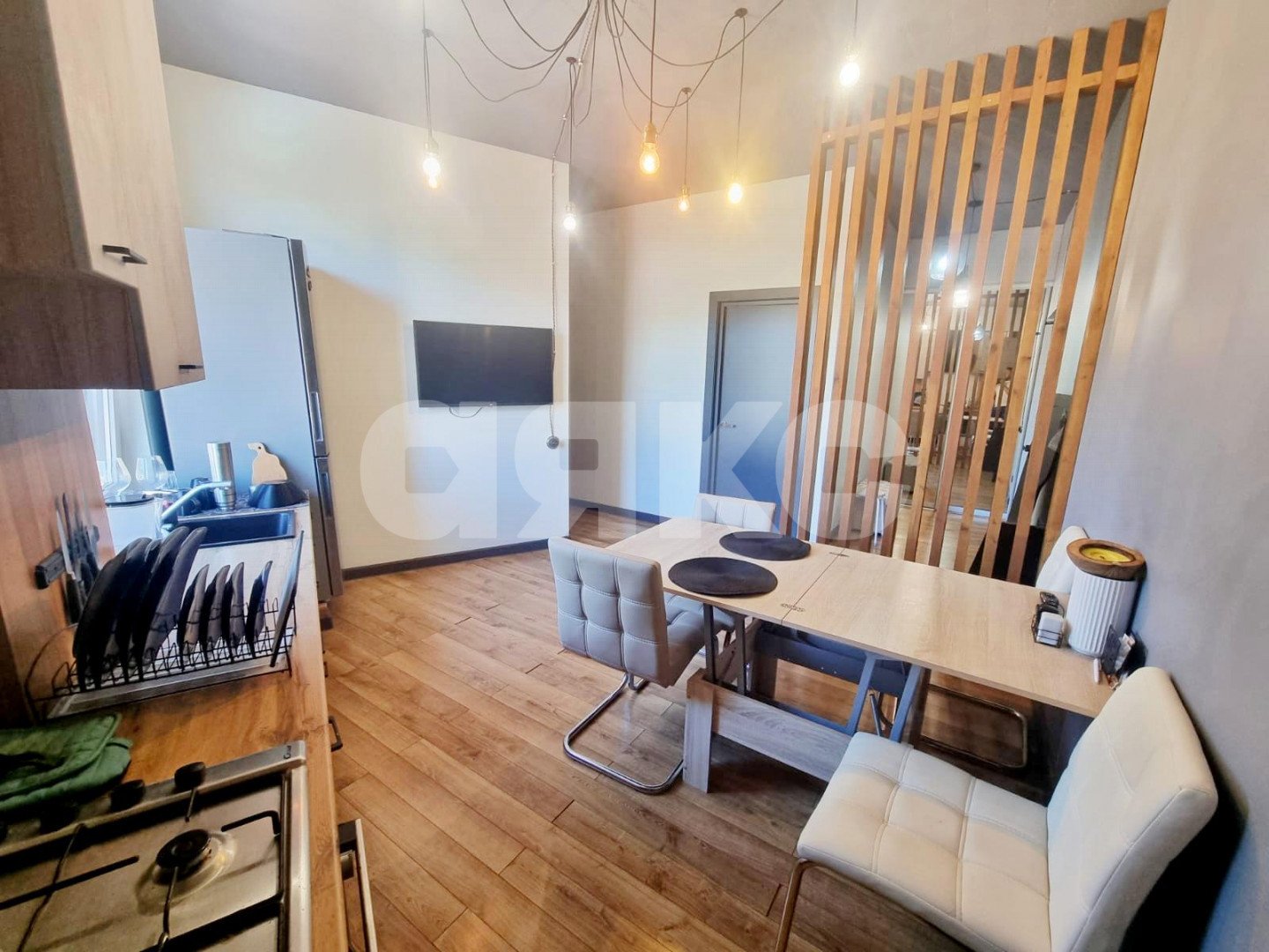 Фото №7: 2-комнатная квартира 50 м² - Сочи, Адлерский, мкр. Верхнеимеретинская Бухта, ул. Бакинская, 9/1