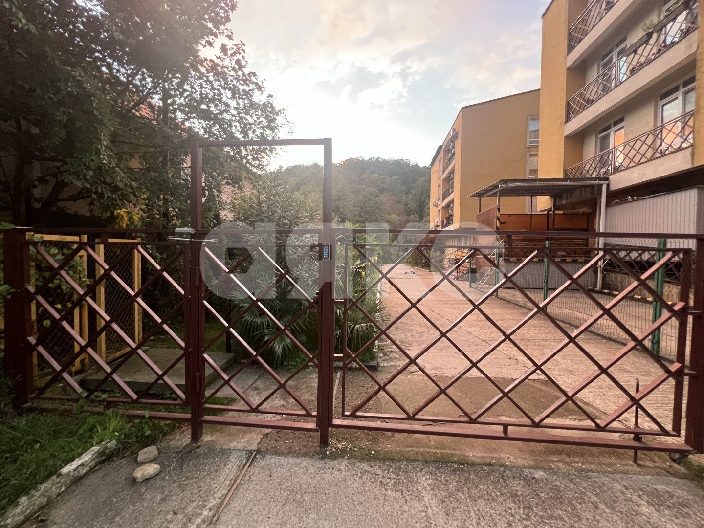 Фото №10: 2-комнатная квартира 40 м² - Краевско-Армянское, р. Хостинский, ул. Измайловская, 36/9