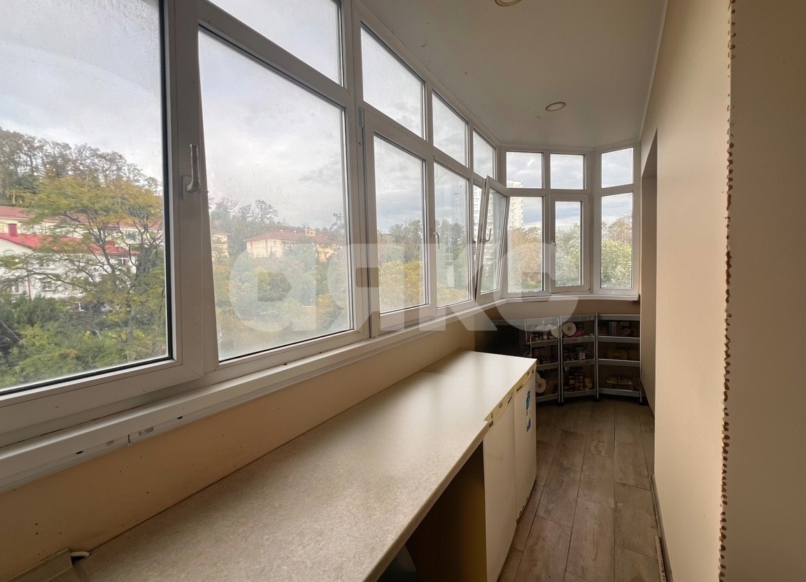 Фото №3: 1-комнатная квартира 52 м² - Сочи, Хостинский, мкр. Приморье, ул. Есауленко, 4/6