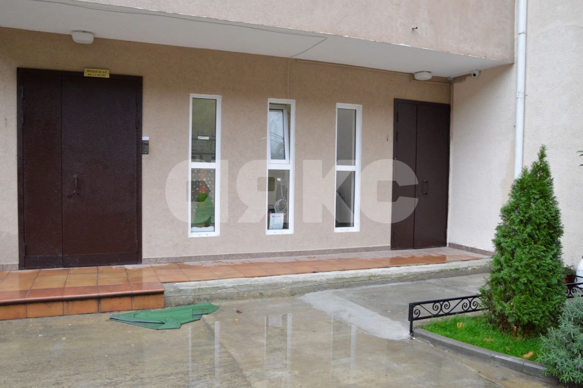 Фото №28: 1-комнатная квартира 52 м² - Сочи, Хостинский, мкр. Приморье, ул. Есауленко, 4/6