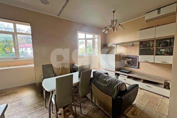 Фото №1: 1-комнатная квартира 52 м² - Сочи, мкр. Приморье, ул. Есауленко, 4/6