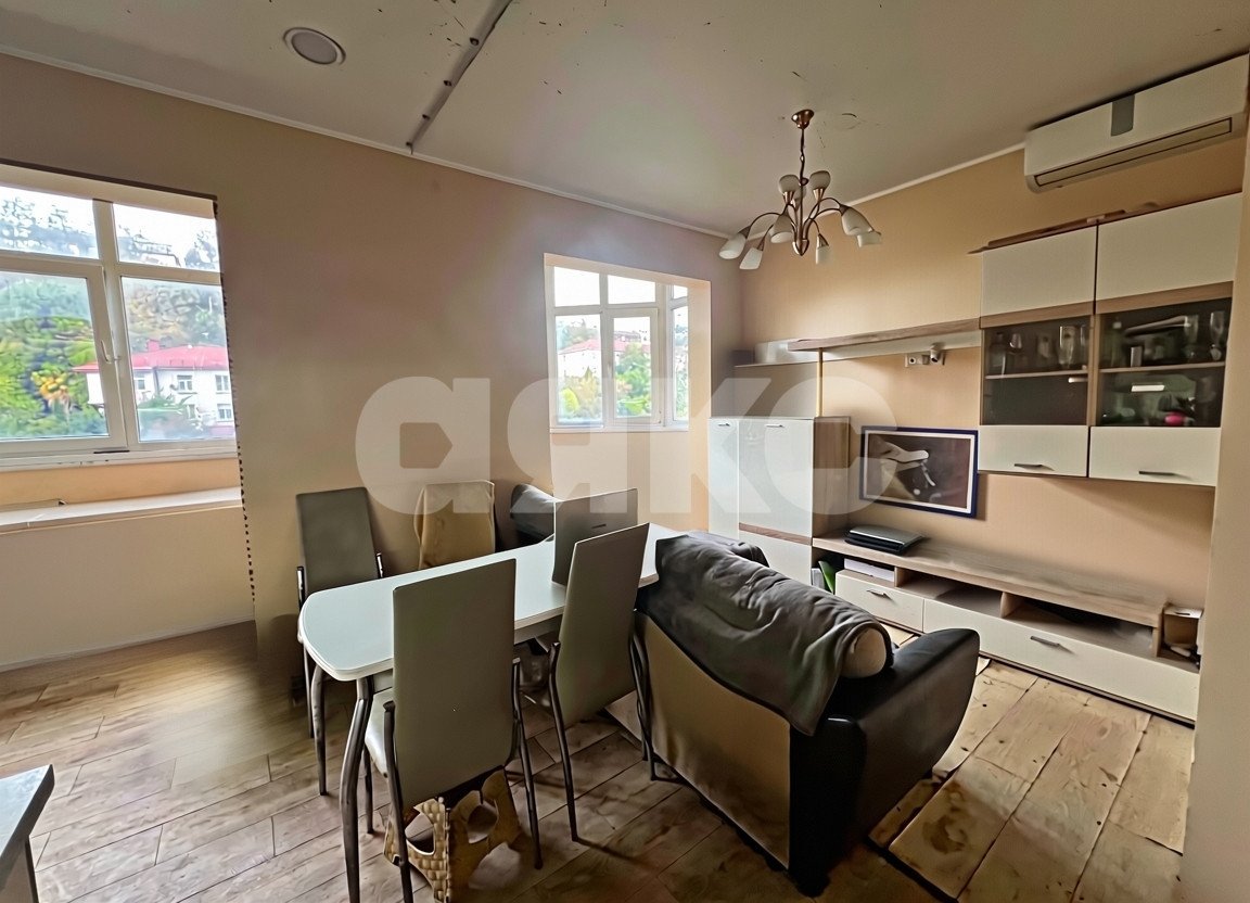 Фото №1: 1-комнатная квартира 52 м² - Сочи, Хостинский, мкр. Приморье, ул. Есауленко, 4/6