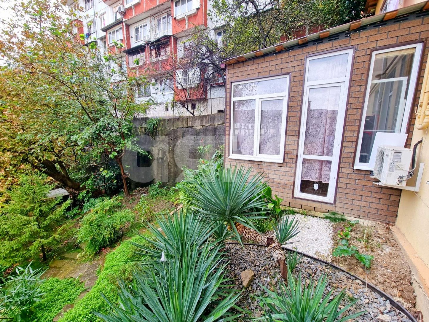 Фото №11: 1-комнатная квартира 33 м² - Сочи, Центральный, мкр. Заречный, ул. Вишнёвая, 10/7