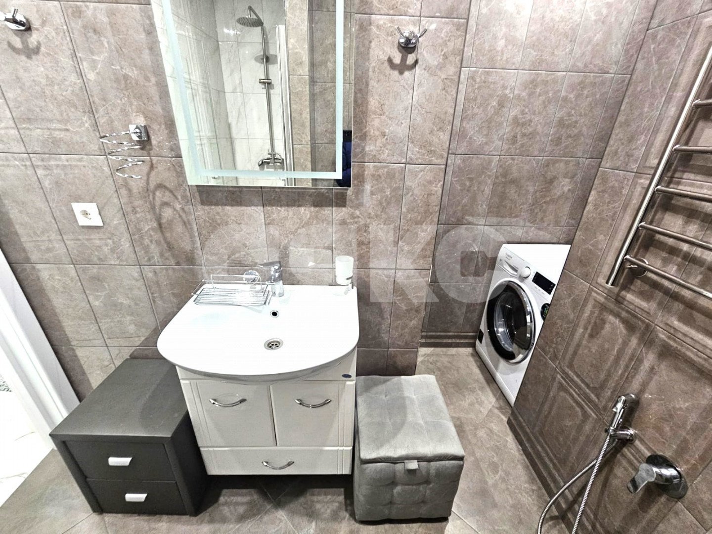 Фото №18: Апартаменты 57 м² - Сочи, Хостинский, Приморье, мкр. жилой комплекс Актёр Гэлакси, пр-кт Курортный, 105