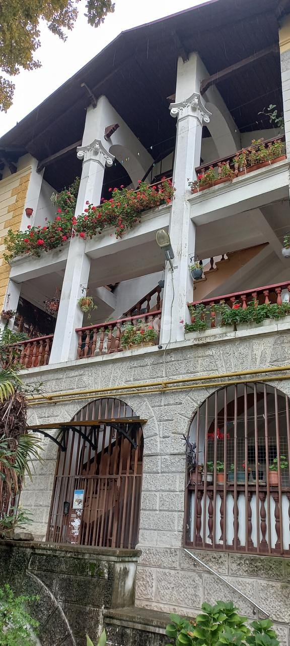 Фото №24: 3-комнатная квартира 65 м² - Сочи, р. Центральный, ул. Войкова, 49